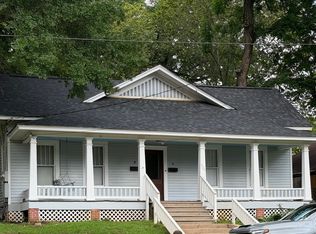 606 N Washington Ave #B, Marshall, TX 75670