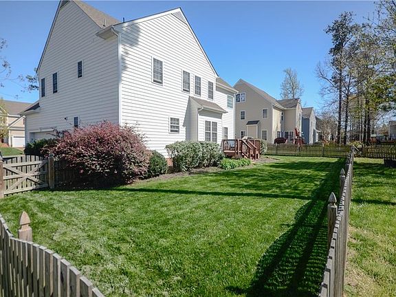 4th image of 9065 Prolonge Ln