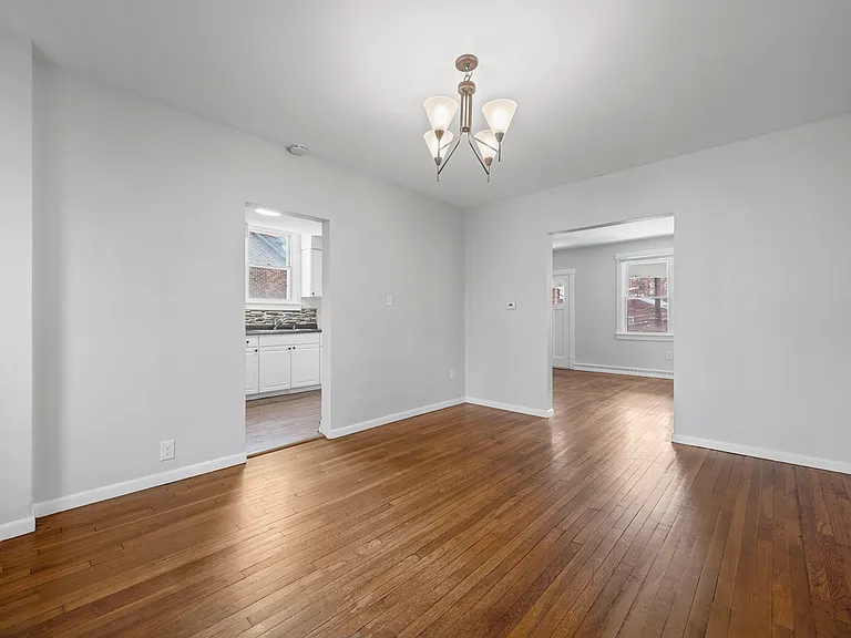 2921 Brentwood Ave — Photo 7