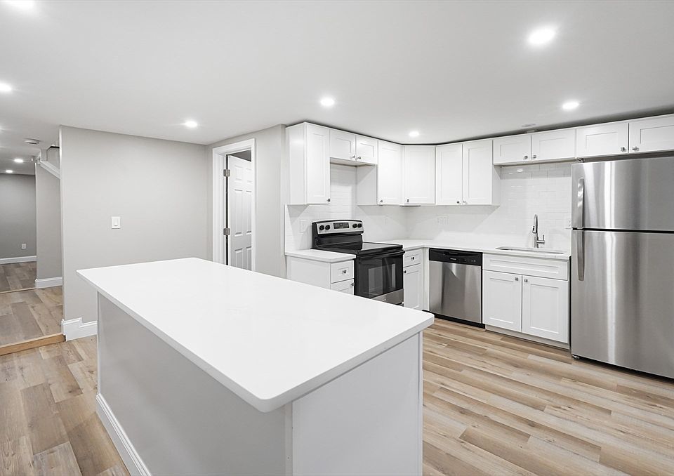 1st image of 98 Southville Rd