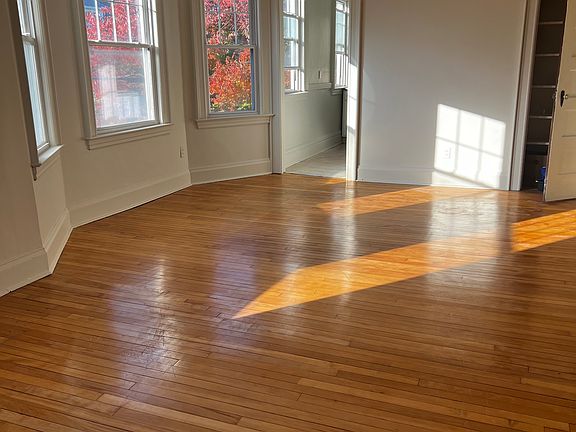2nd image of 190-92 Cook Ave #2