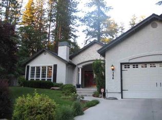 356 Washington Pl, Mount Shasta, CA 96067