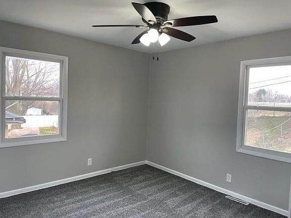 3rd image of 2308 Glenn Dr
