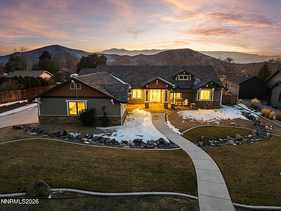 2nd image of 5585 E Hidden Valley Dr