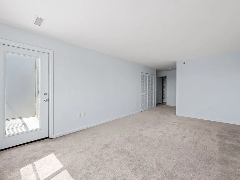 2702 Lighthouse Point E #738 — Photo 12