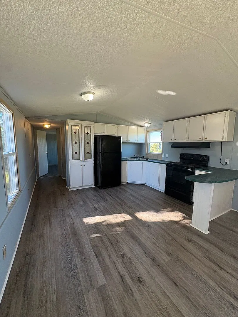 Peaceful 3BR - 2BR In Tompkinsville! — Photo 2