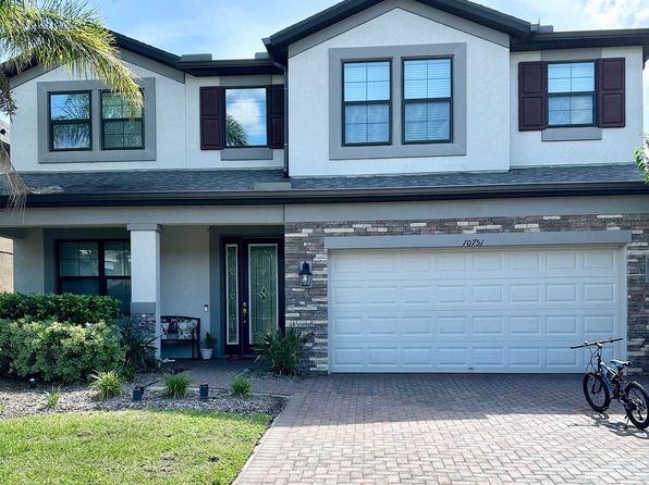 10751 Pleasant Knoll Dr
