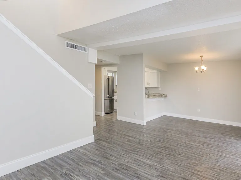 Winter Park Woods Apartments — Photo 16