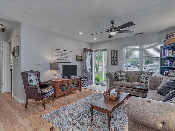 5th image of 5100 Elton Ct