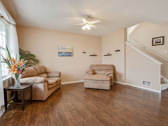 4th image of 10173 Jonamac Ave