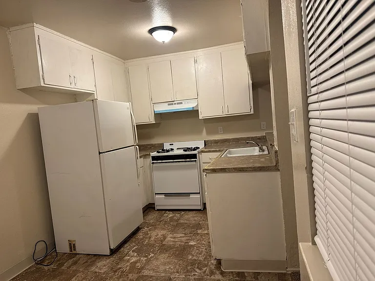 1301-1309 Ensenada Dr — Photo 6