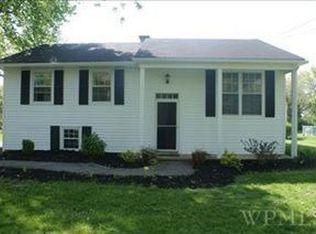 30 Brown Rd, Wappingers Falls, NY 12590