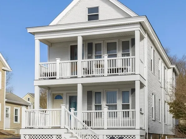 1204 Lawrence St, Lowell, MA 01852