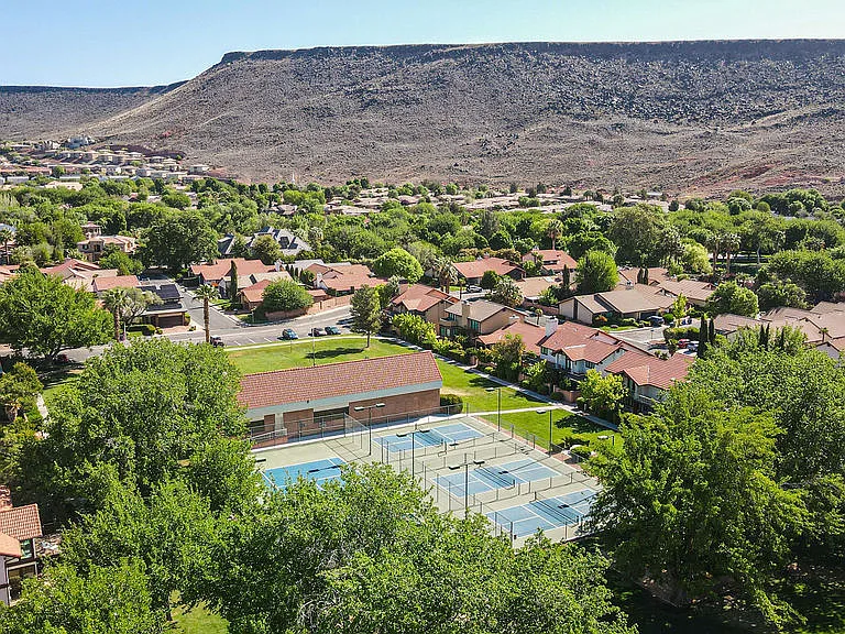 545 S Valley View Dr #137 — Photo 48