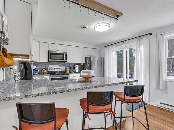 3rd image of 5 Village Way APT C