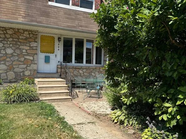5444 Quentin St, Philadelphia, PA 19128