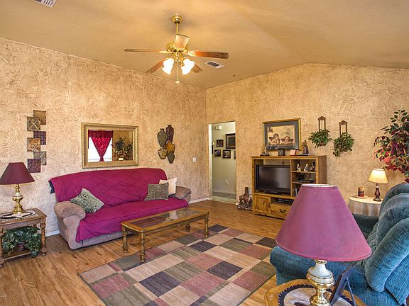 5th image of 7619 Loma Vista Dr