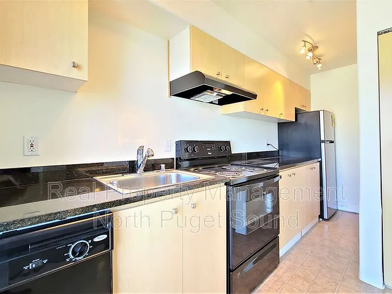 2824 Grand Ave #A610 — Photo 5