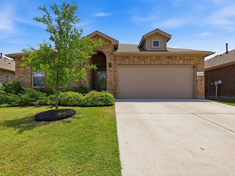 1st image of 1241 Presidio Ln