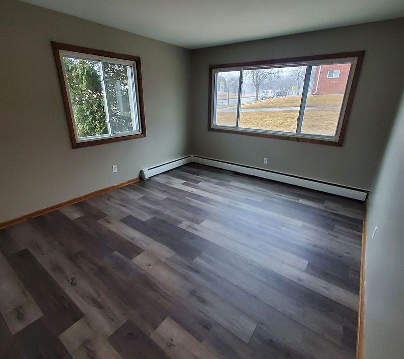 1st image of 411 N Moreland Blvd #6