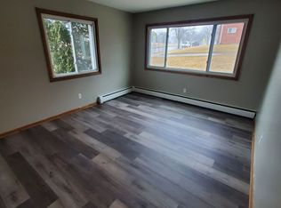 411 N Moreland Blvd #6, Waukesha, WI 53188