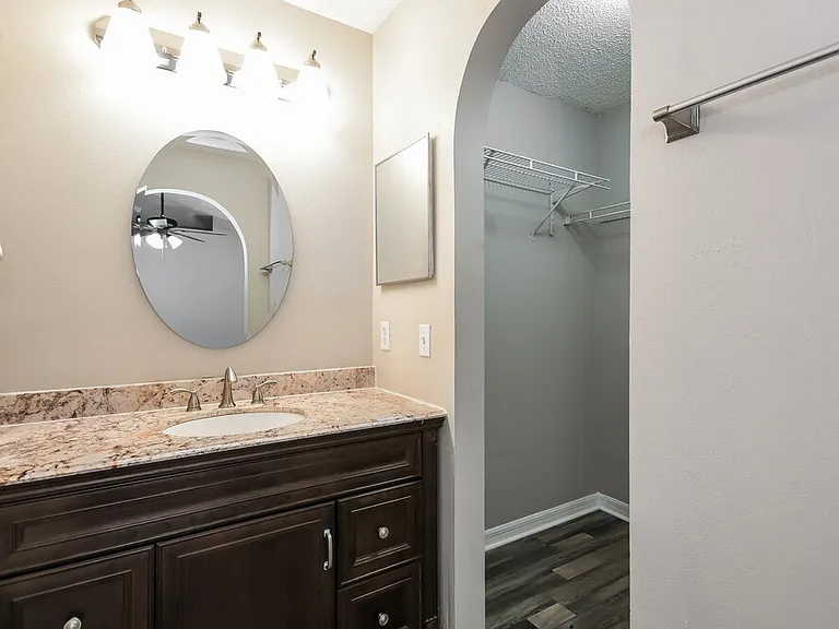 115 Placid Woods Ct — Photo 12