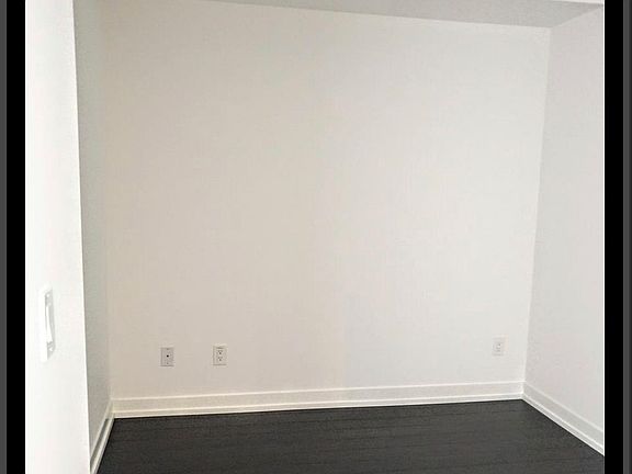 4th image of 85 Wood St #3607