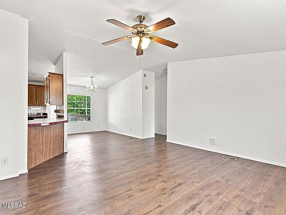 3rd image of 6582 S Agusta Ln
