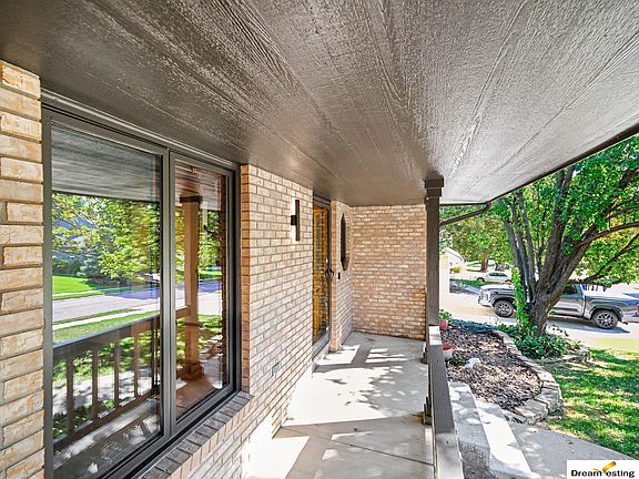 3rd image of 1016 Tekamah Ln