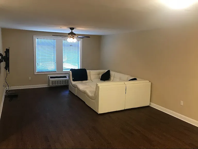 9 Prospect St #103 — Photo 6