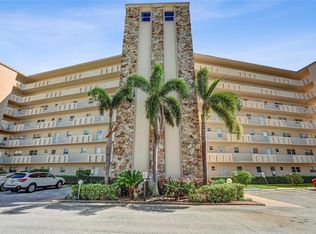 4040 Ironwood Cir APT 406F, Bradenton, FL 34209