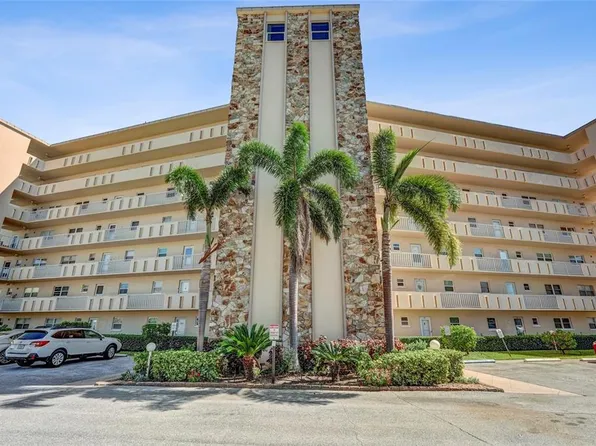 4040 Ironwood Cir APT 406F, Bradenton, FL 34209