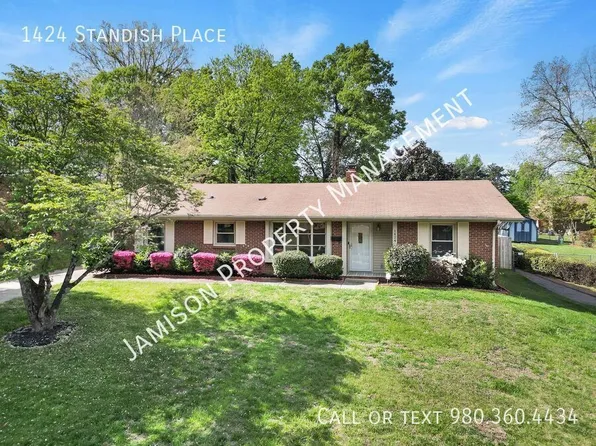 1424 Standish Pl, Charlotte, NC 28216