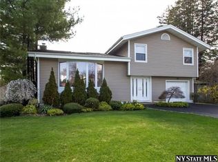 50 Fortune Ln, Jericho, NY