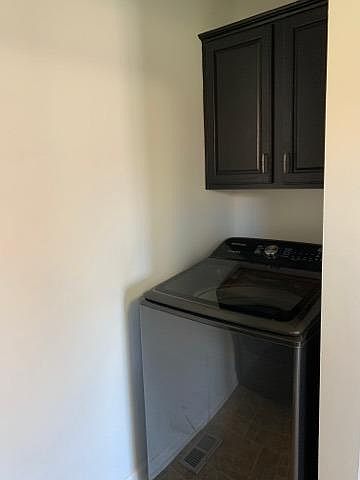 2nd image of 504 Elleigh Way