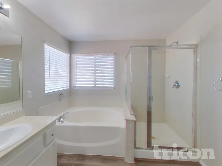 1025 Oceanwood Ave — Photo 9
