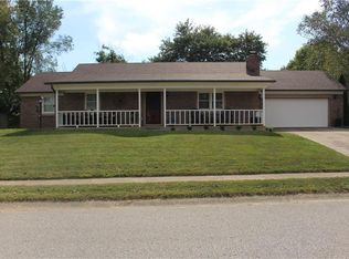 1042 Corey Ln, Plainfield, IN 46168