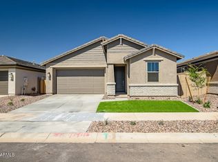 932 W Macaw Dr, Queen Creek, AZ 85140
