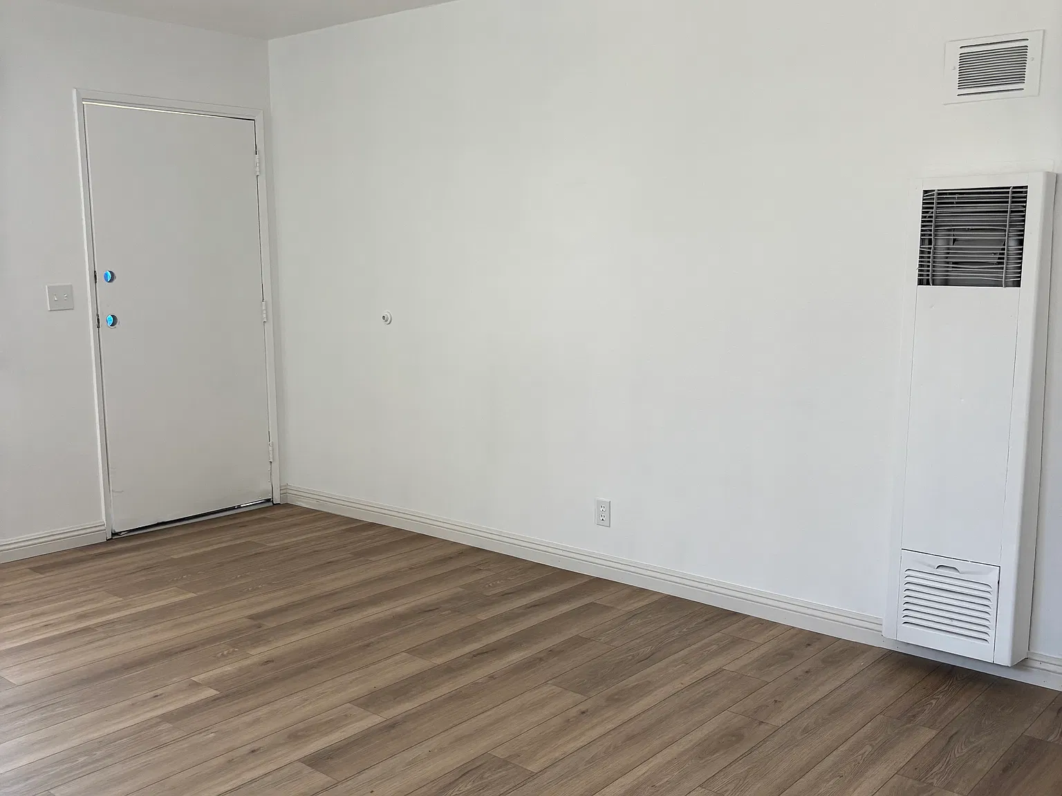 2 bed, $2,000 — Photo 2