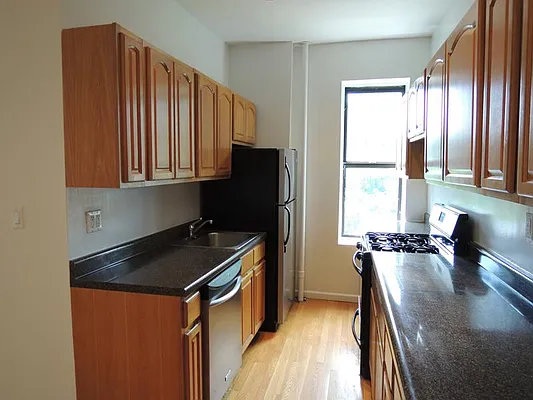 Rented by Lang Realty LLC | media 20