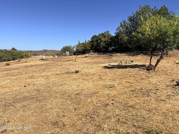 5th image of 17388 E Meadow Ln