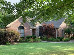 5407 Union Sq, Benton, AR 72019