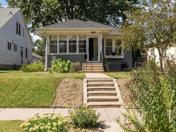 1095 Cherokee Ave, West Saint Paul, MN 55118