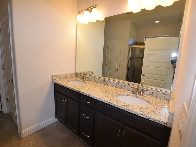10284 Atwater Bay Dr — Photo 15