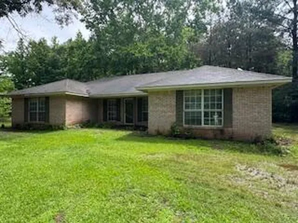 1724 Longview Adaton Rd, Starkville, MS 39759