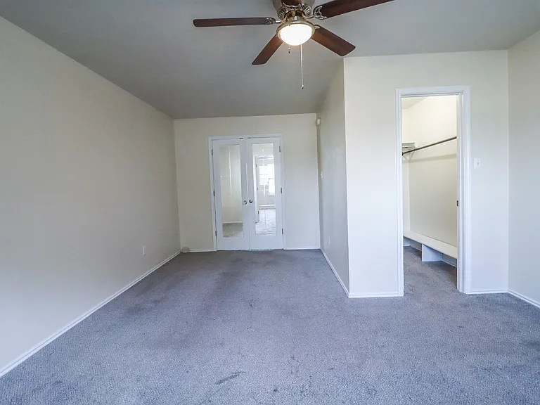 404 Jennifer Cir — Photo 27
