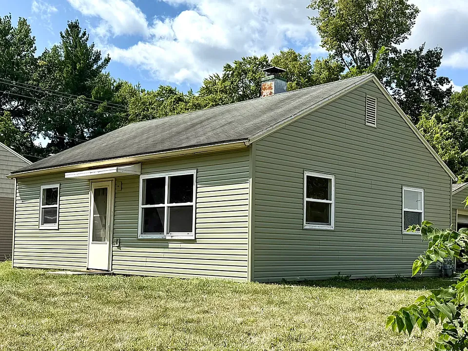 1301 S Cottage Grove Ave