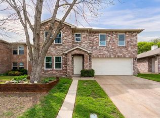 5209 Bedfordshire Dr, Fort Worth, TX 76135