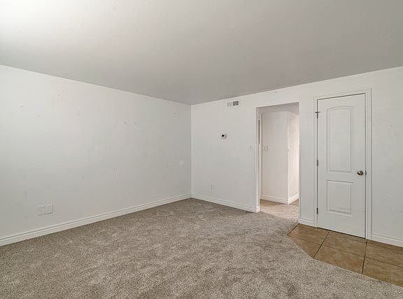 5th image of 466 E Woodland Ave APT 1-4