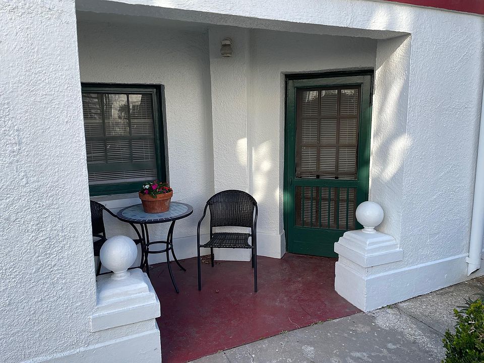 1st image of 2809 Esplanade Ave #D